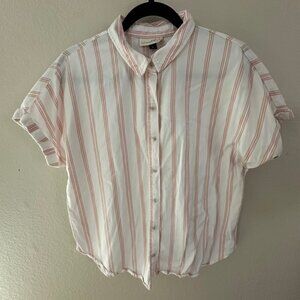 Universal Threads  Co. White Pink Stripes Button Down Short Sleeves Shirt Medium